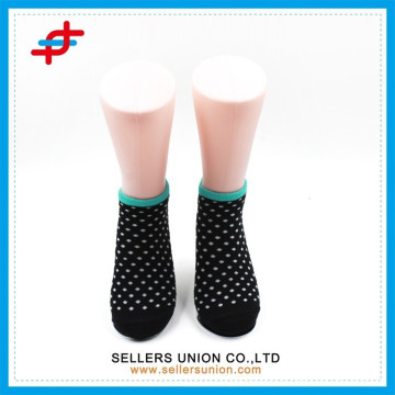 Chaussette design à pois pour dames chaussettes personnalisées chaussettes en gros